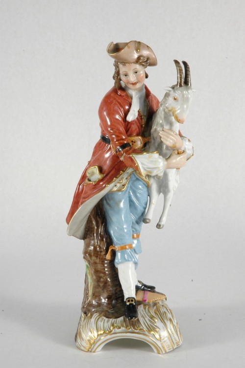 Скульптура «Юноша с козой-волынкой». 1820-1830-е