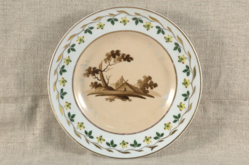 Тарелка мелкая с изображением пейзажа. 1850-е 