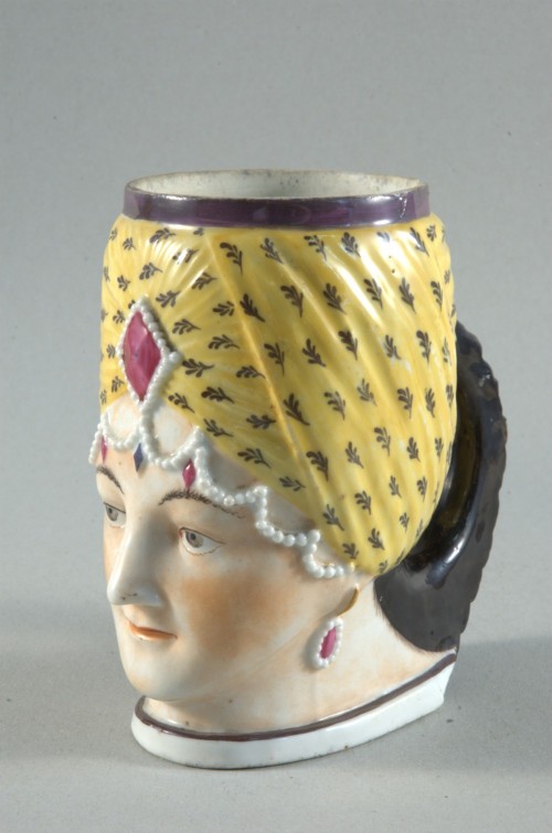 Кружка в виде головы турчанки. 1820-е