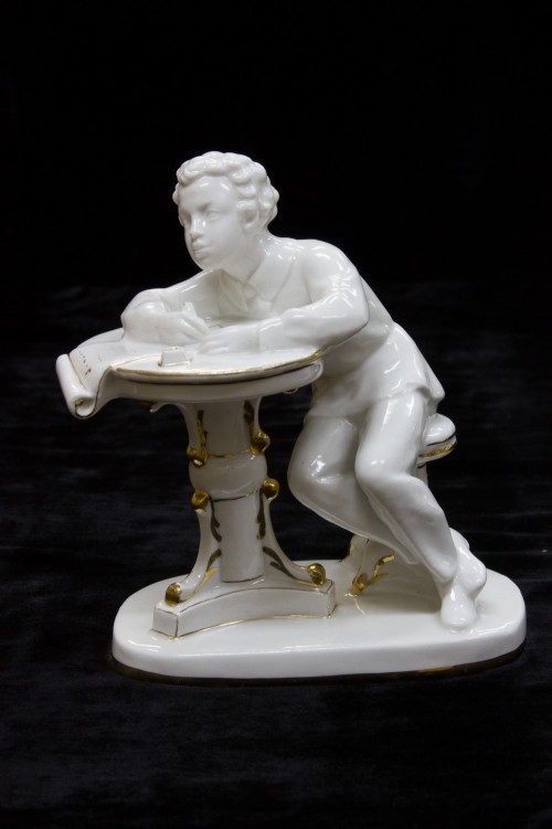 Скульптура «Юный поэт (А. С. Пушкин)». По модели 1949